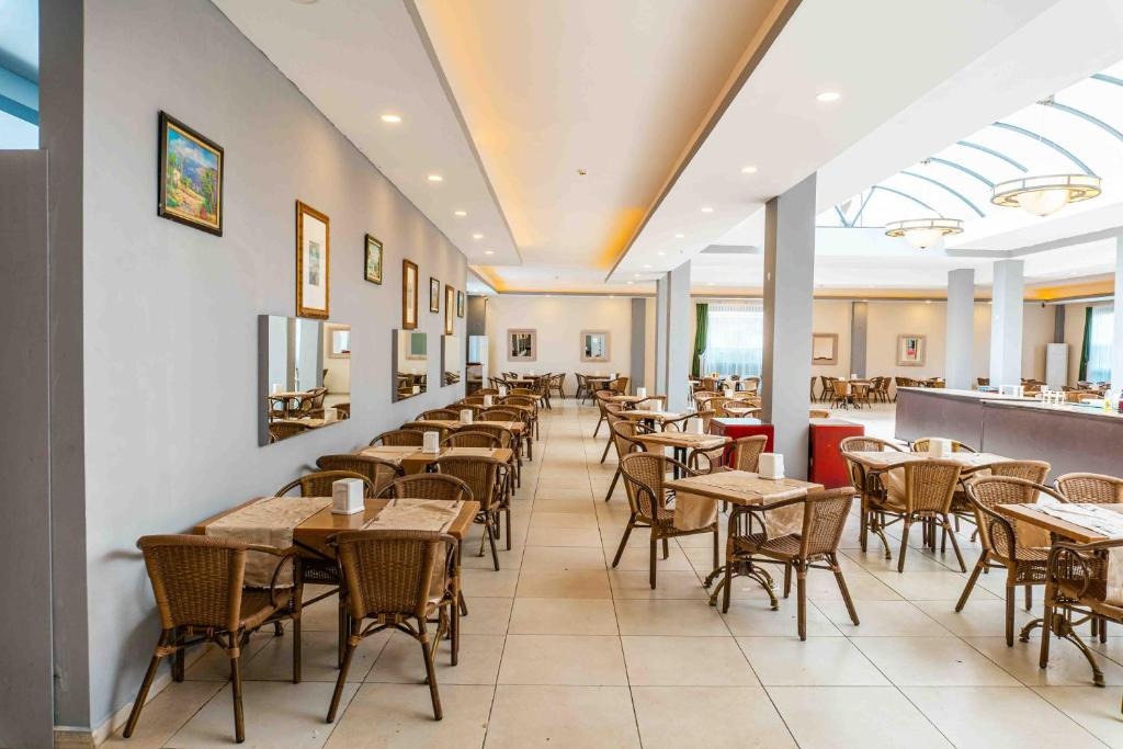 هتل بل پوینت بیچ